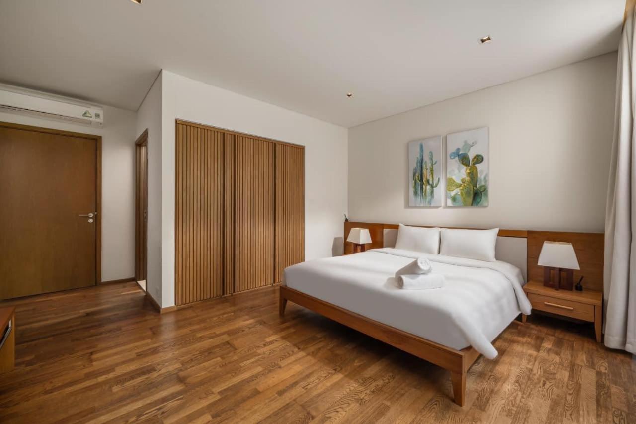 The Ocean Estates Biệt thự *