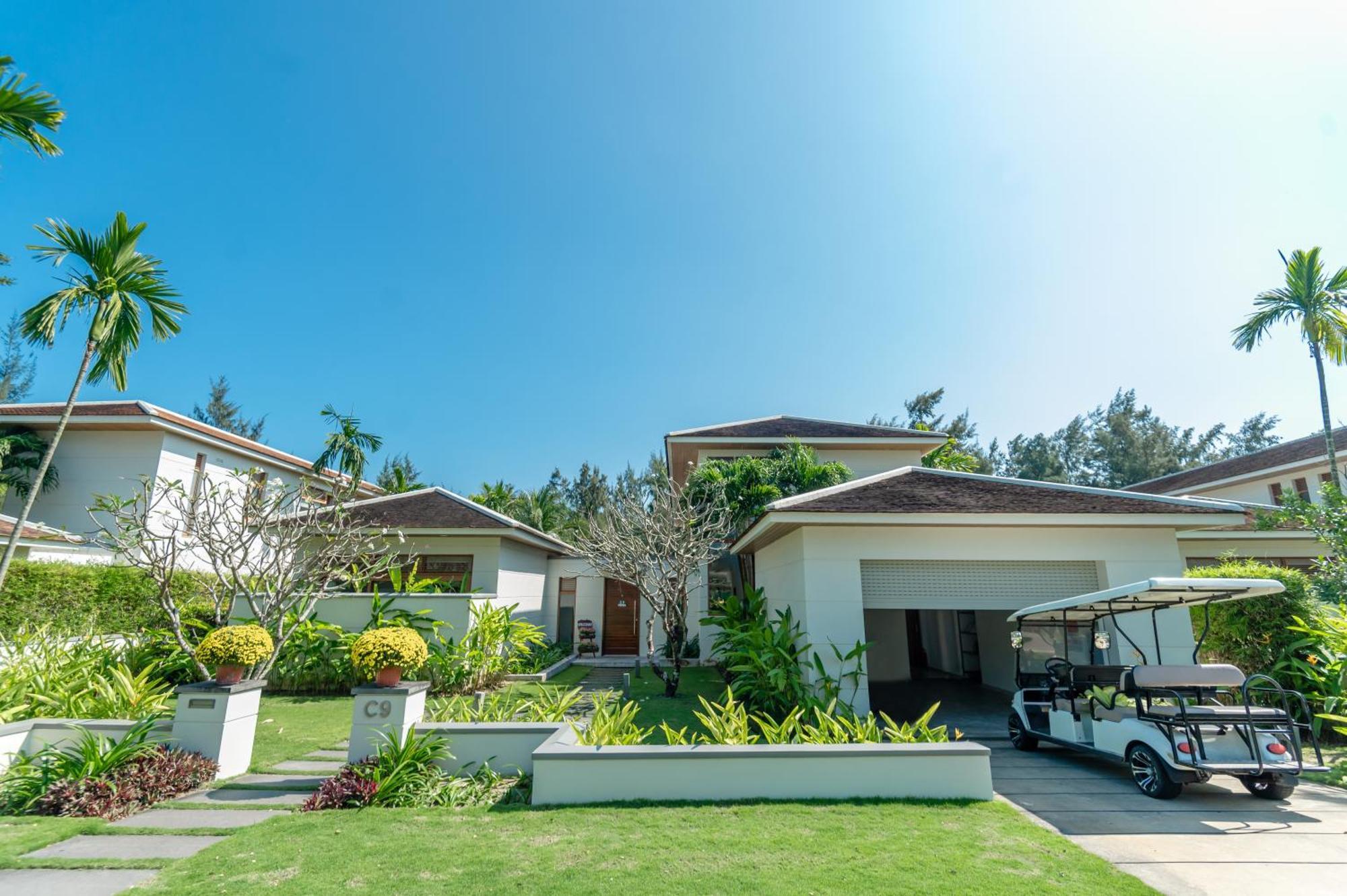 The Ocean Estates *